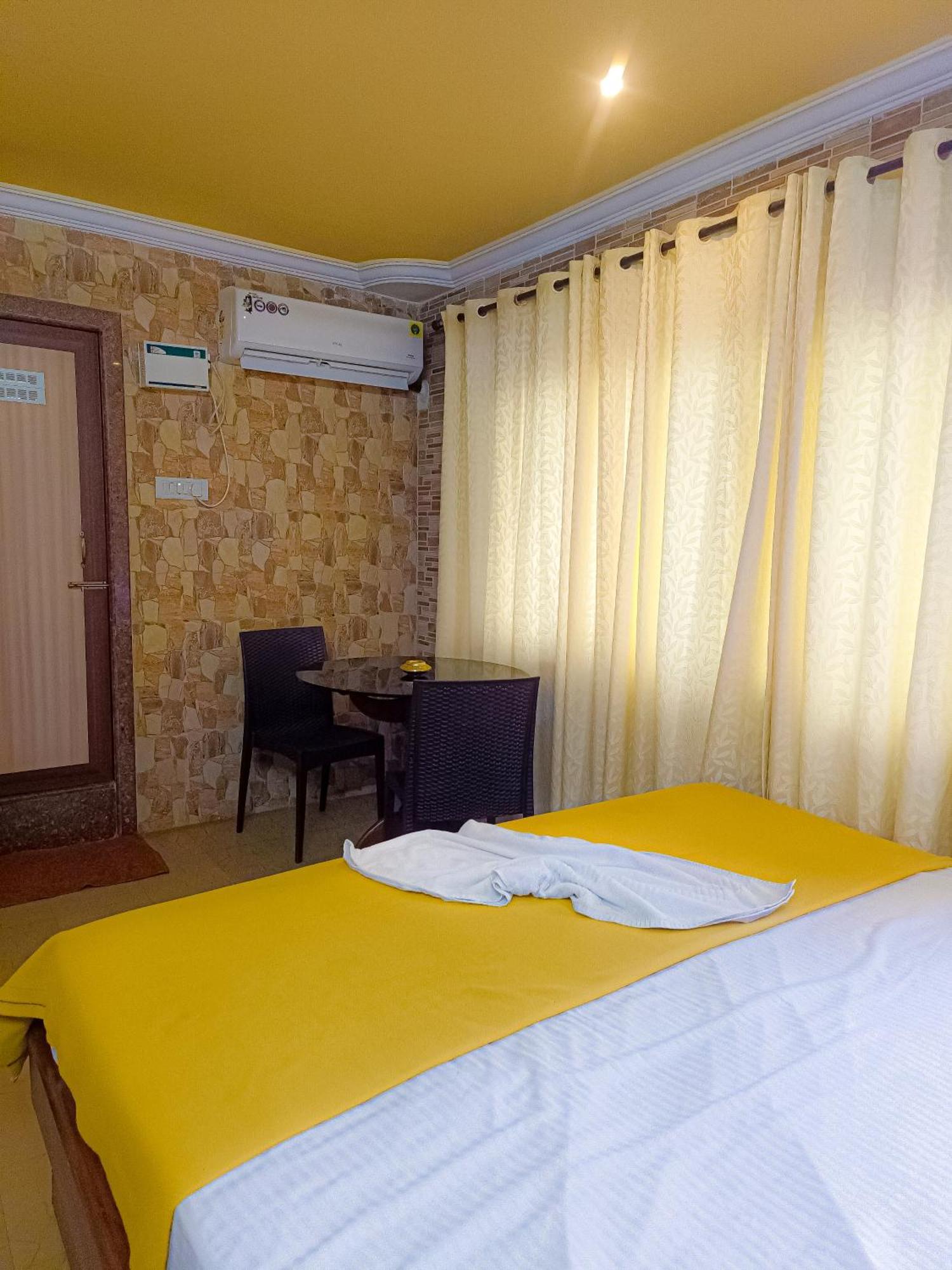 קלנגוטה Shradha Luxury Room מראה חיצוני תמונה